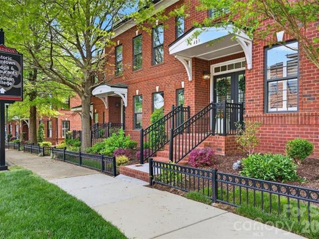 Townhouse for sale in Mecklenburg, North Carolina