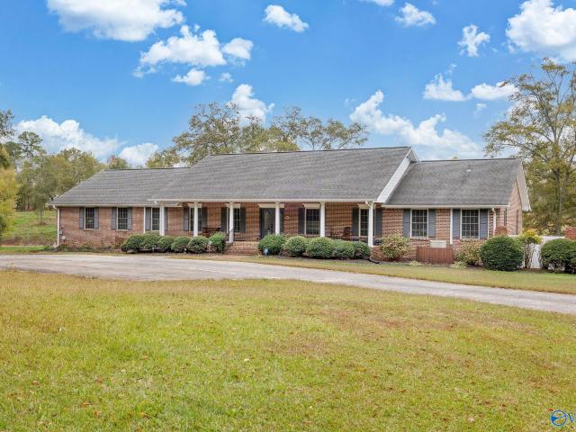 House for sale in Albertville, Alabama