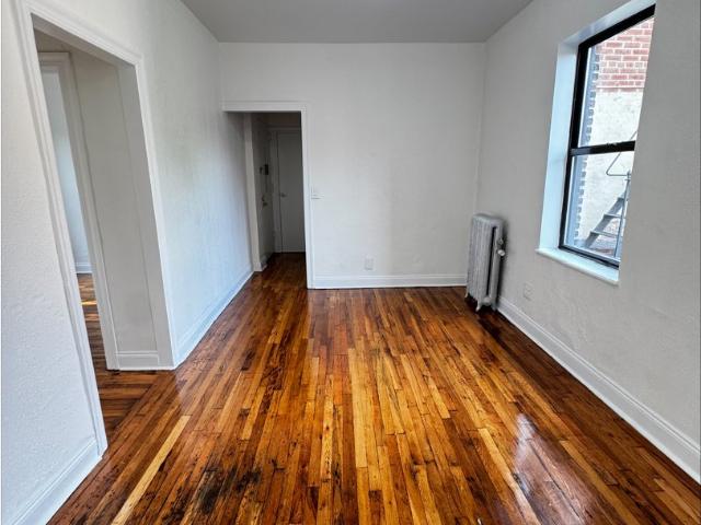 Property for rent in Queens County, New York