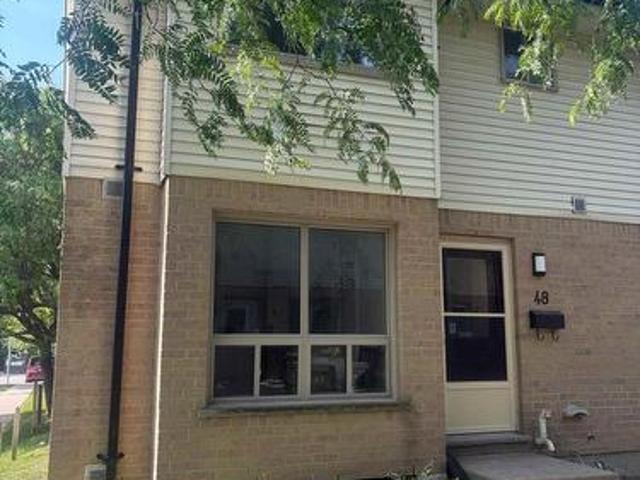 Townhouse for sale in Arva, Ontario