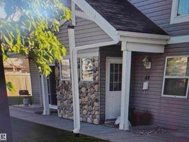 Condo for sale in Wedgewood, Alberta