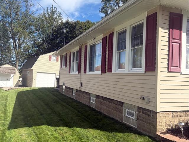 House for sale in Lawndale, Massillon