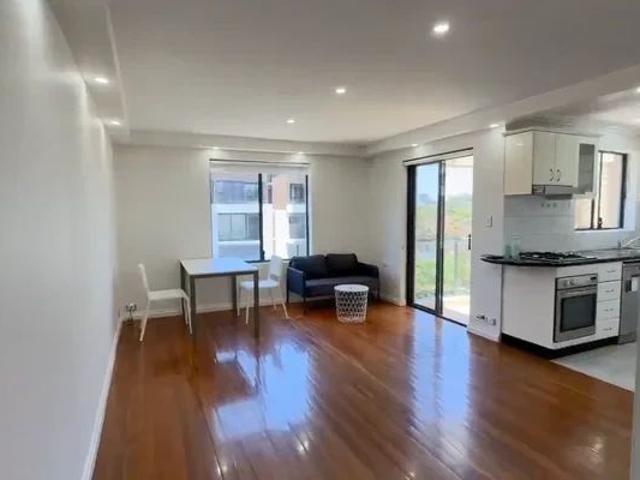 Granny Flat for rent in Sydney, New South Wales