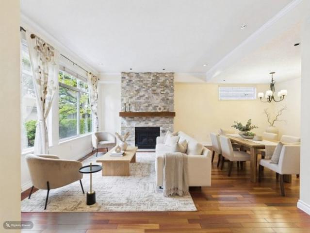 Townhouse for sale in Metrotown, Burnaby