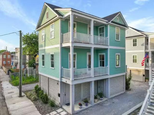 House for rent in Charleston