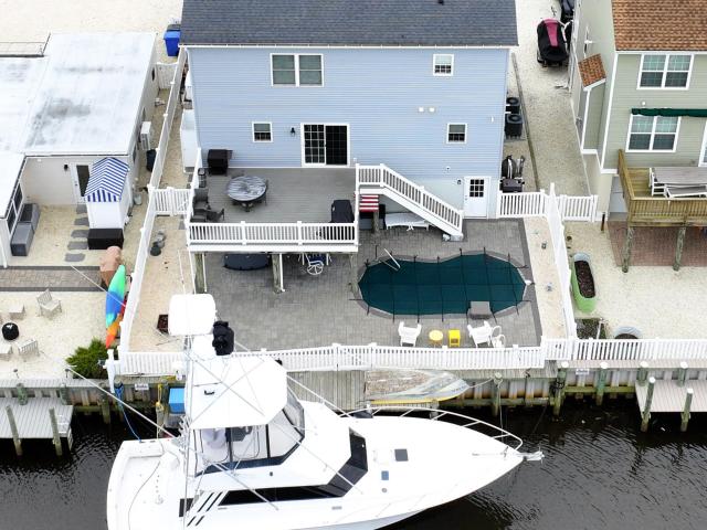 House for sale in Manahawkin, New Jersey