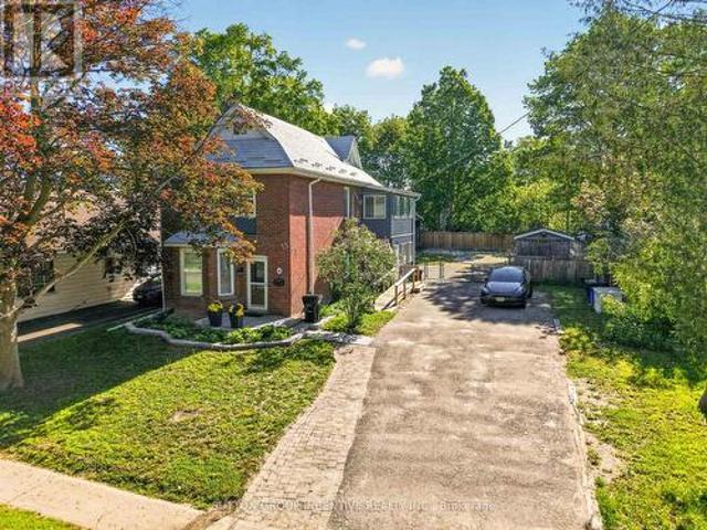 House for sale in Barrie, Ontario