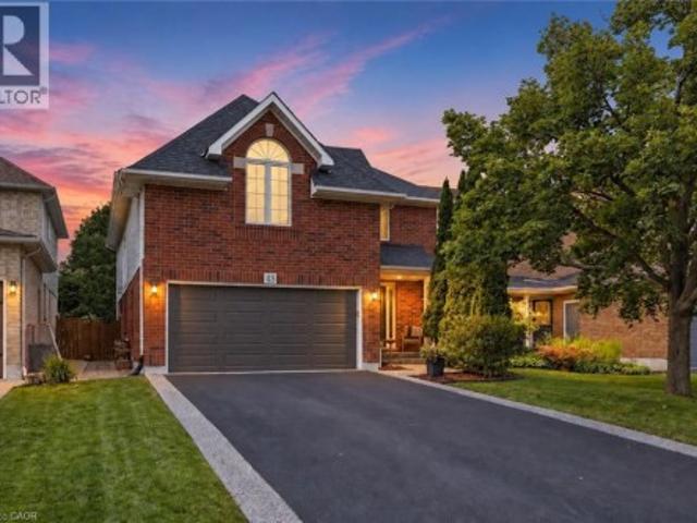 House for sale in Ancaster, Ontario