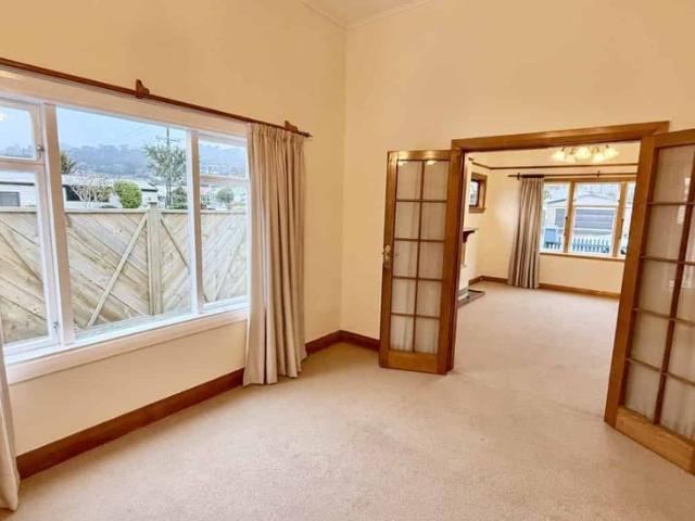 House for rent in Days Bay, Wellington
