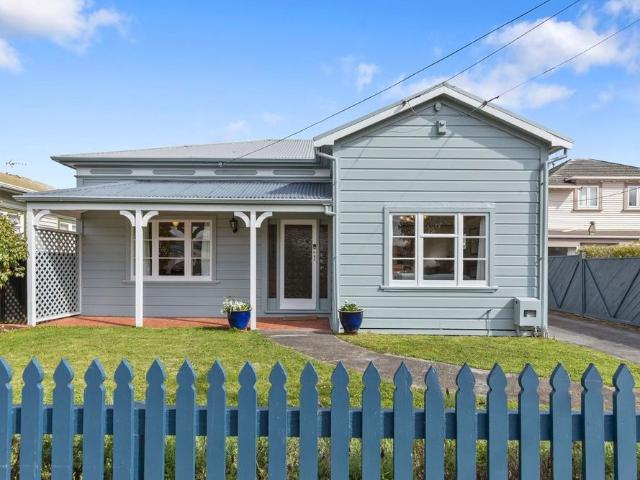 House for rent in Days Bay, Wellington