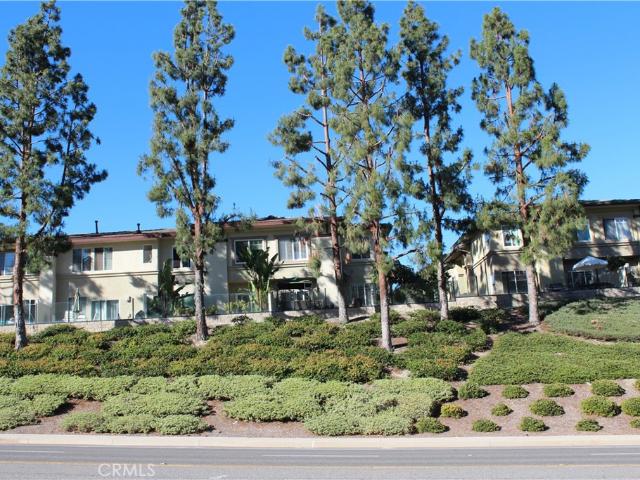 Townhouse for sale in Aliso Viejo, California