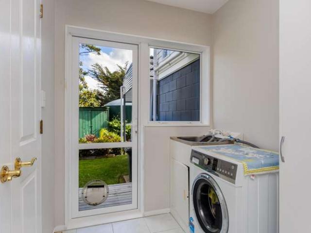 House for sale in Auckland