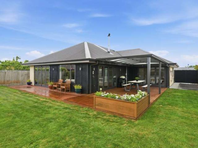House for sale in Oxford, Canterbury