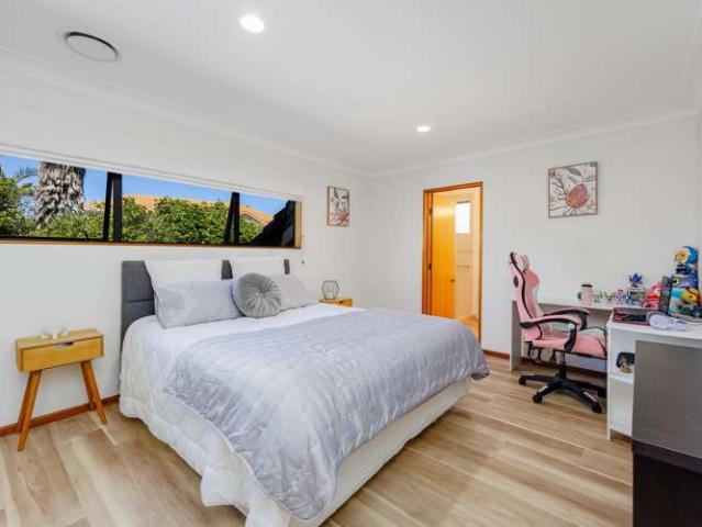 House for sale in Whangaparaoa