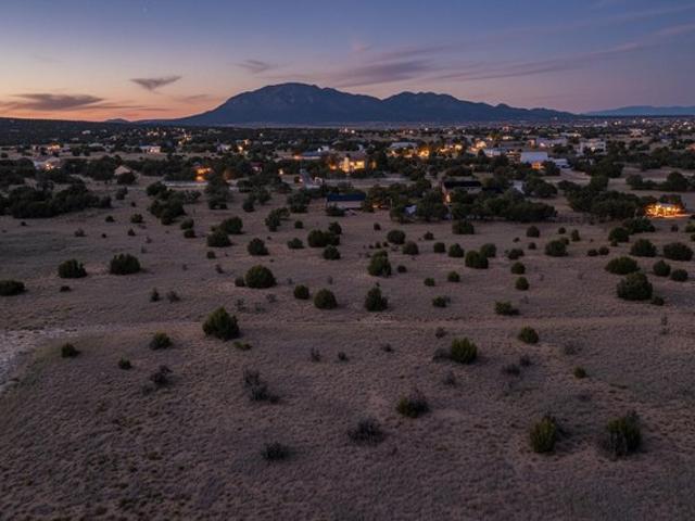 Land for sale in Edgewood, New Mexico