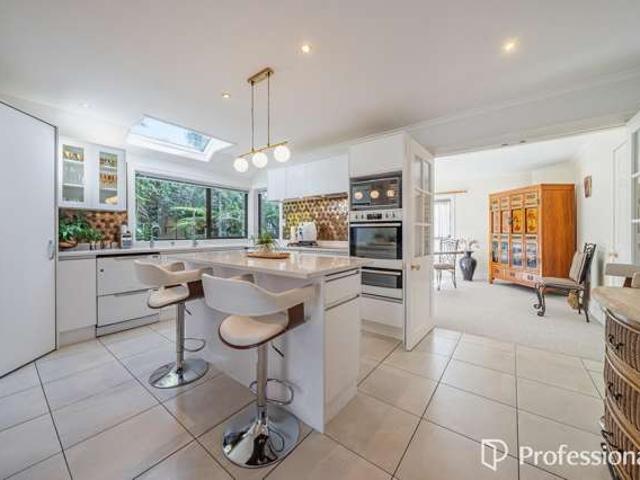 House for sale in Days Bay, Wellington