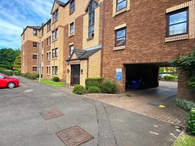 Apartment for rent in Comiston, Scotland