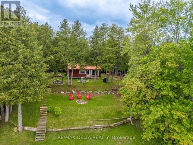 House for sale in Renfrew, Ontario