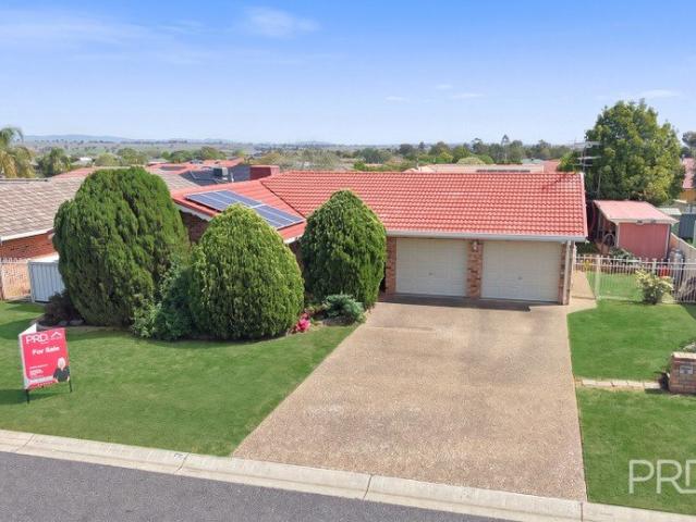 House for sale in Hillvue, Tamworth