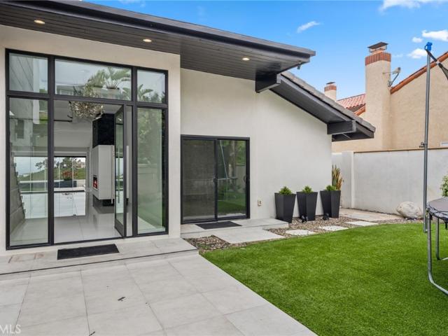 Property for rent in Corona Del Mar, California