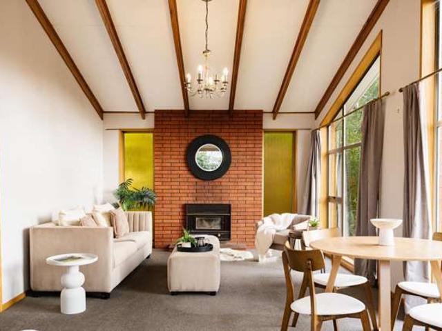 House for sale in Otakou