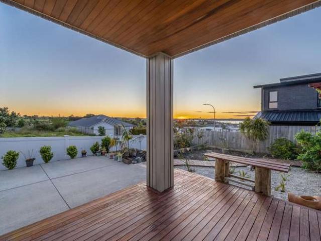 House for sale in Awhitu, Oroua County
