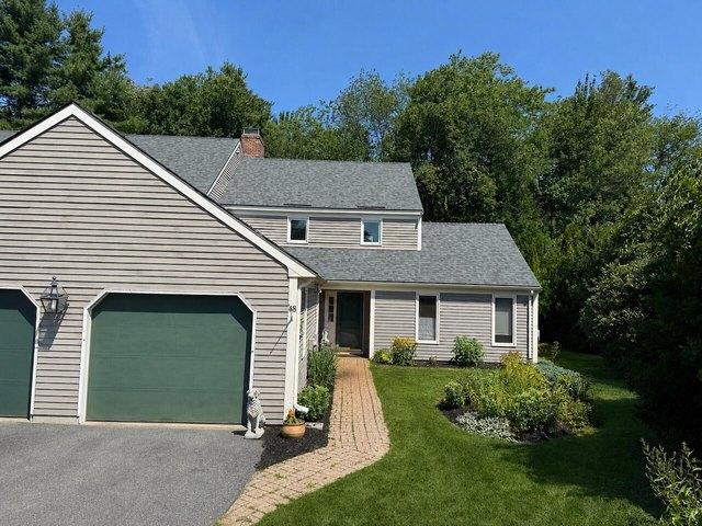 Townhouse for sale in Falmouth, Maine