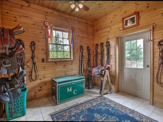 House for sale in Neshanic Station, New Jersey