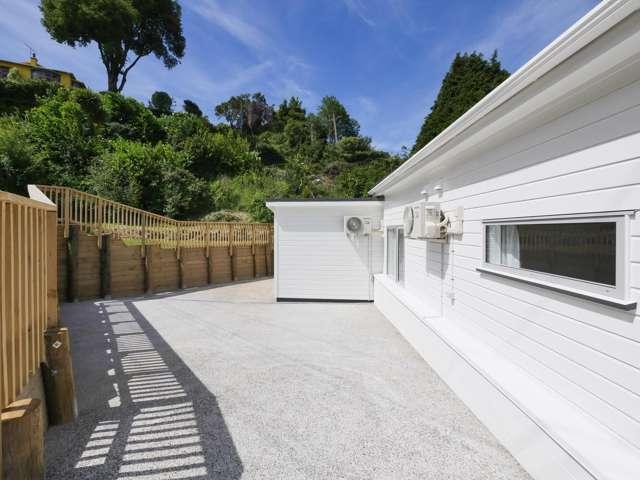 House for sale in Otakou