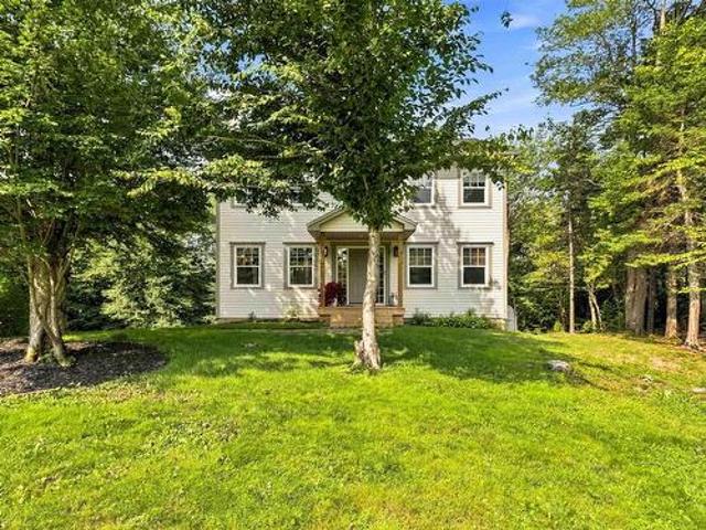 House for sale in Hammond's Plains, Nova Scotia