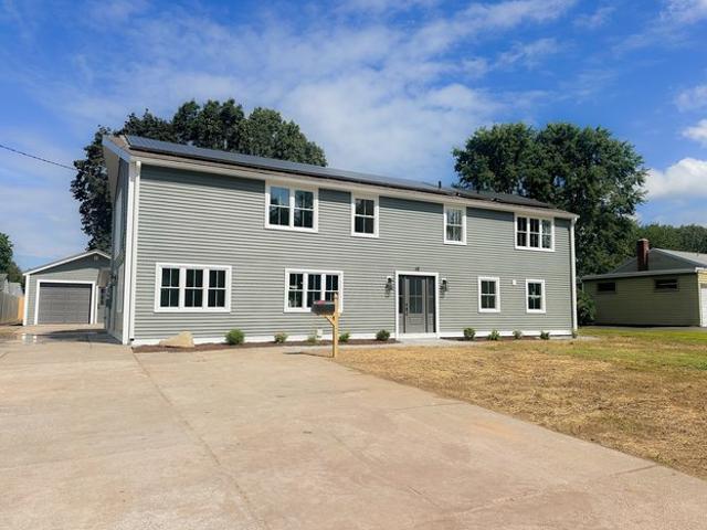 House for sale in Windsor Locks, Connecticut