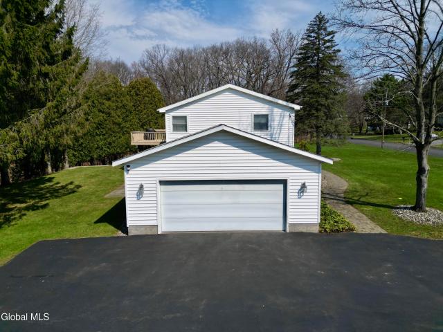 House for sale in Saratoga, New York