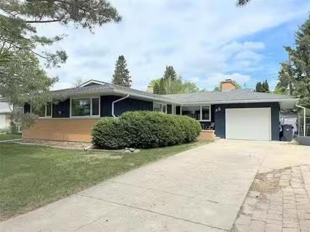 House for sale in East St. Paul, Manitoba