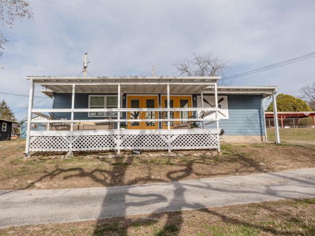 House for sale in Stone, Missouri