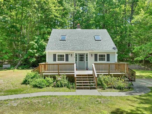 House for sale in New Hampshire