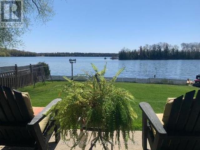 House for sale in Ontario