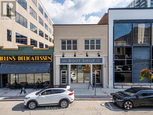 Commercial for rent in Niagara, Ontario