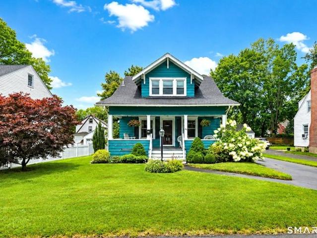 House for sale in Trumbull, Connecticut
