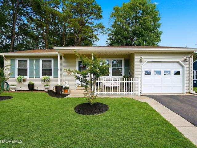 House for sale in Whiting, New Jersey