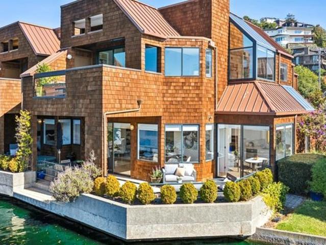 Condo for sale in Tiburon, Marin County