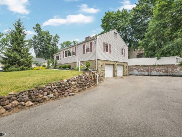 House for sale in Passaic, New Jersey