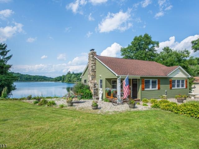 House for sale in Hardyston Township, Sussex County