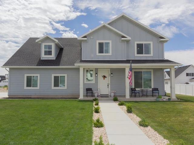 House for sale in Cache, Utah