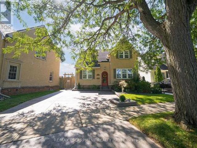 House for sale in Holmedale, Brantford