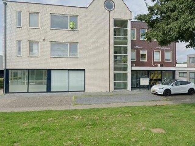 Bedrijfspand te huur in Almere-haven, Flevoland
