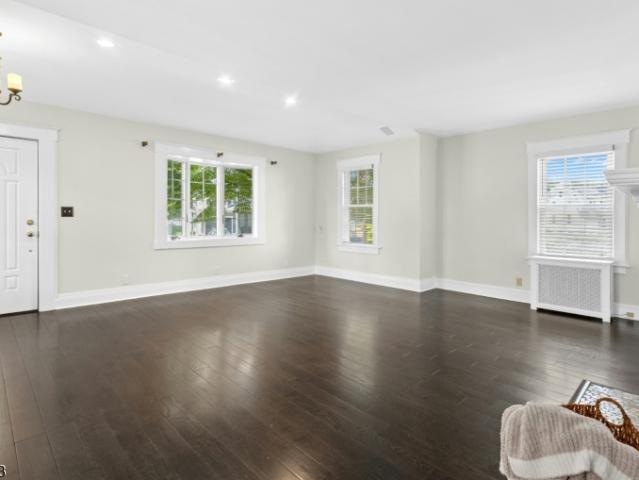 House for sale in Cranford, New Jersey