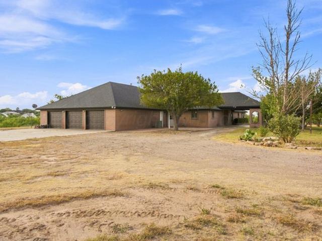 House for sale in Borger, Texas