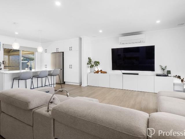 Apartment for rent in Kardinya, City of Melville