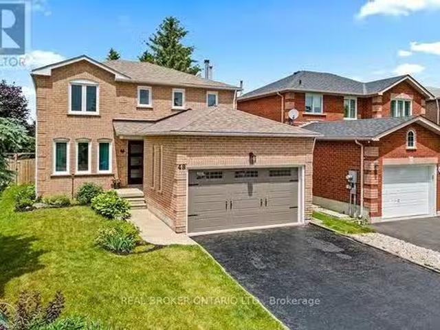 House for sale in Barrie, Ontario