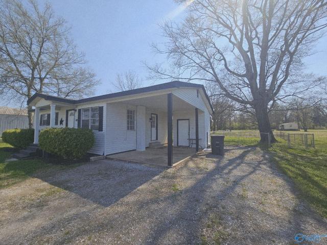 House for sale in Hillsboro, Alabama